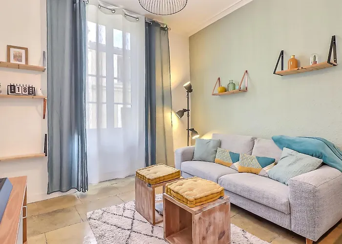 Daire Le Magdalena - Confort 4* En Plein Ecusson Nîmes